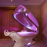 Retro Riverside Wellness מלון 5*