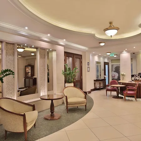 Retro Riverside Wellness 5*