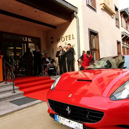 Hotel Retro Riverside Wellness