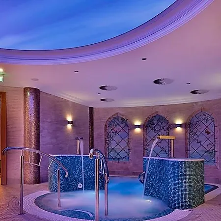 Ξενοδοχείο Retro Riverside Wellness