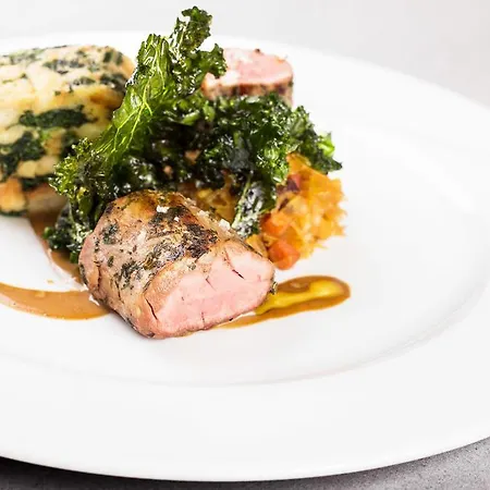 Hotel Retro Riverside Wellness 5*